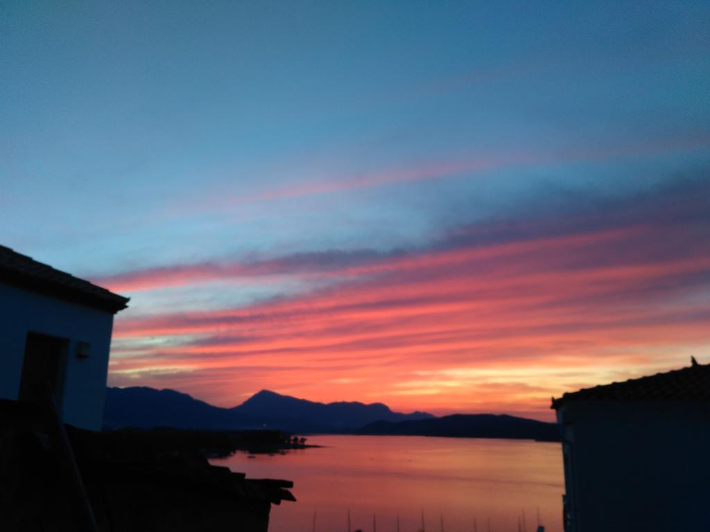 Panoramic View Lejlighed Poros Town Eksteriør billede